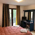 Hotel Petit Paradis 2*