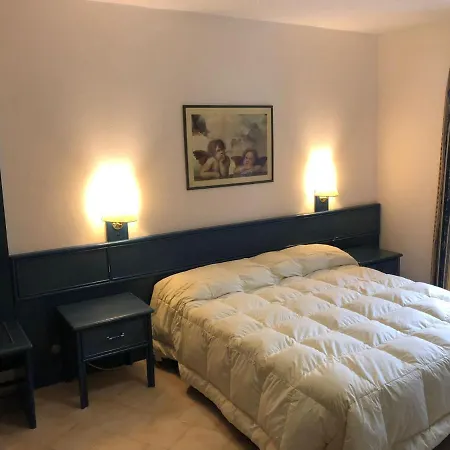 Hotel Petit Paradis