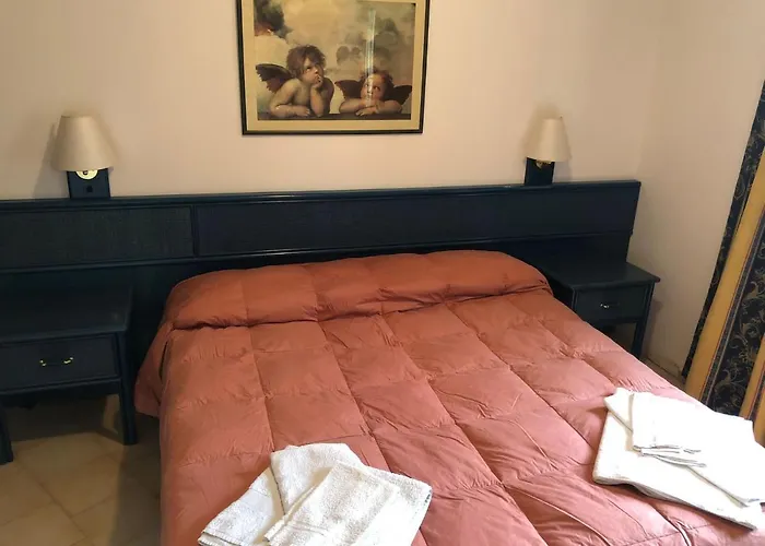 Hotel Petit Paradis 2*